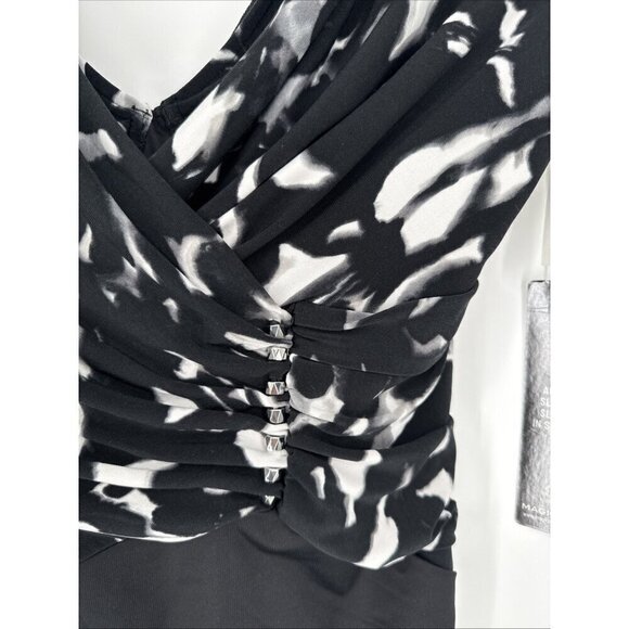 MAGICSUIT Women Size 16 Black White Dream State Bindy One Piece Swimsuit Shaping - Picture 5 of 9